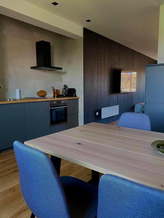 Apartman Zara Komárno Exteriör bild