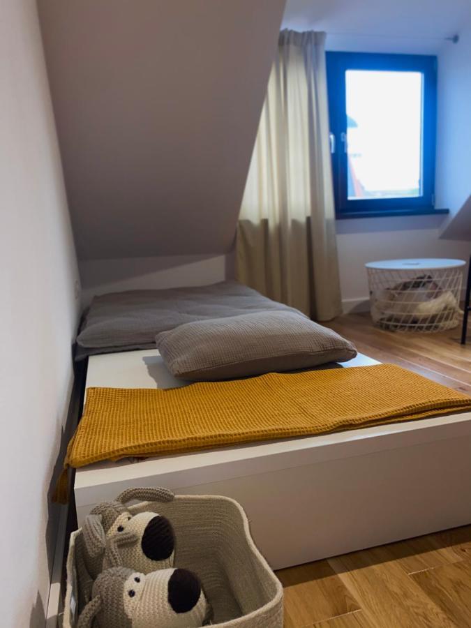 Apartman Zara Komárno Exteriör bild