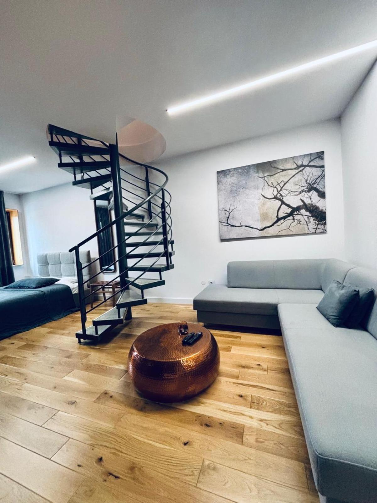 Apartman Zara Komárno Exteriör bild